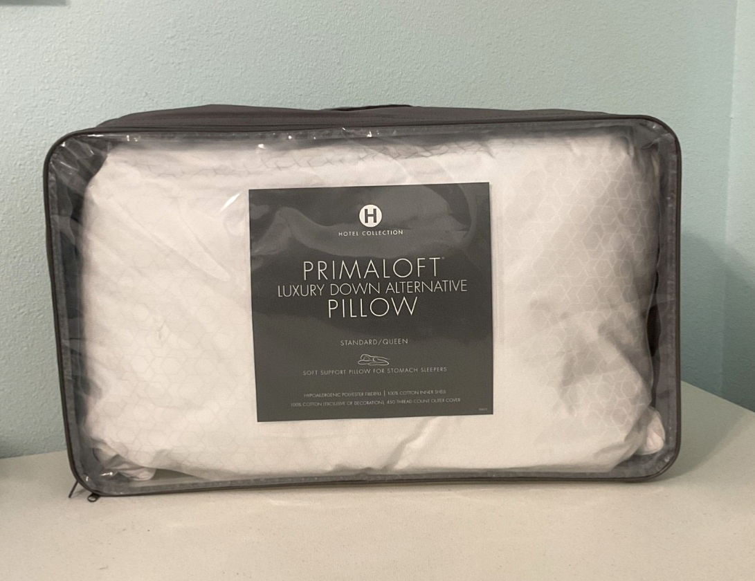 Hotel collection, Prima loft luxury down alternative pillow 20x28 new